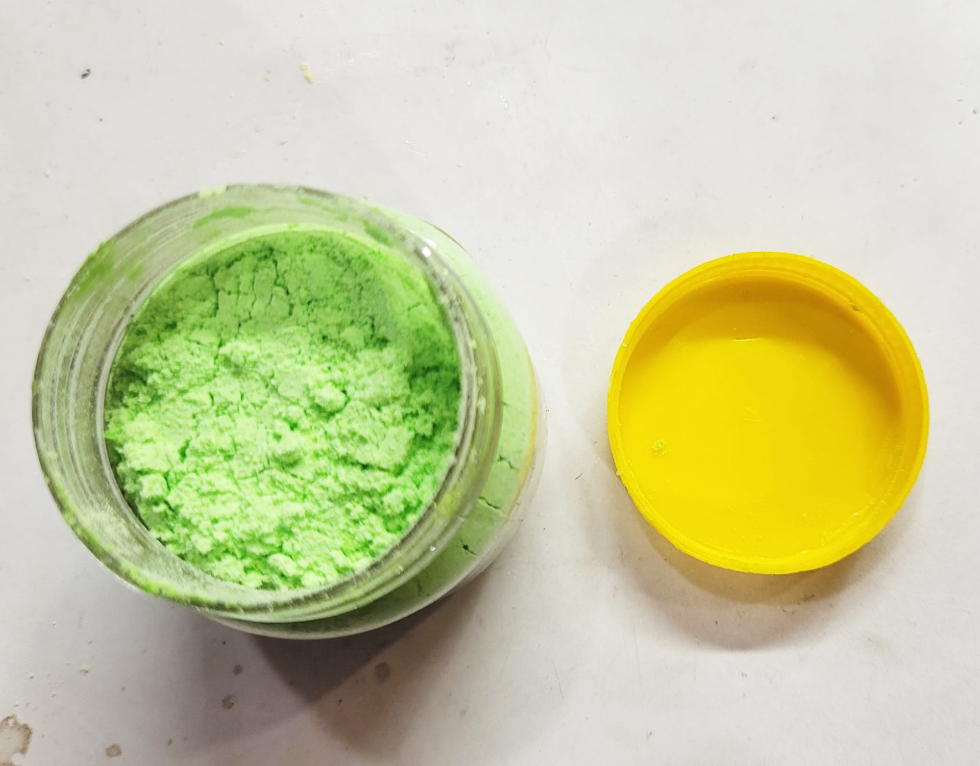 Green Fish powder  (3 pis) – একটি বিশেষ মাছ ধরার টোপ  (৩ টি)
